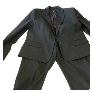 Ann Taylor suit - black